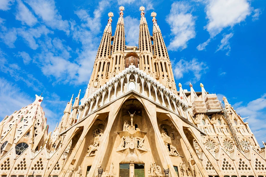 Sagrada Família cathedral, Barcelona, Spain